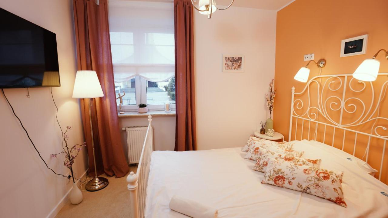 Mcew Studnia Bed and Breakfast Płock Buitenkant foto