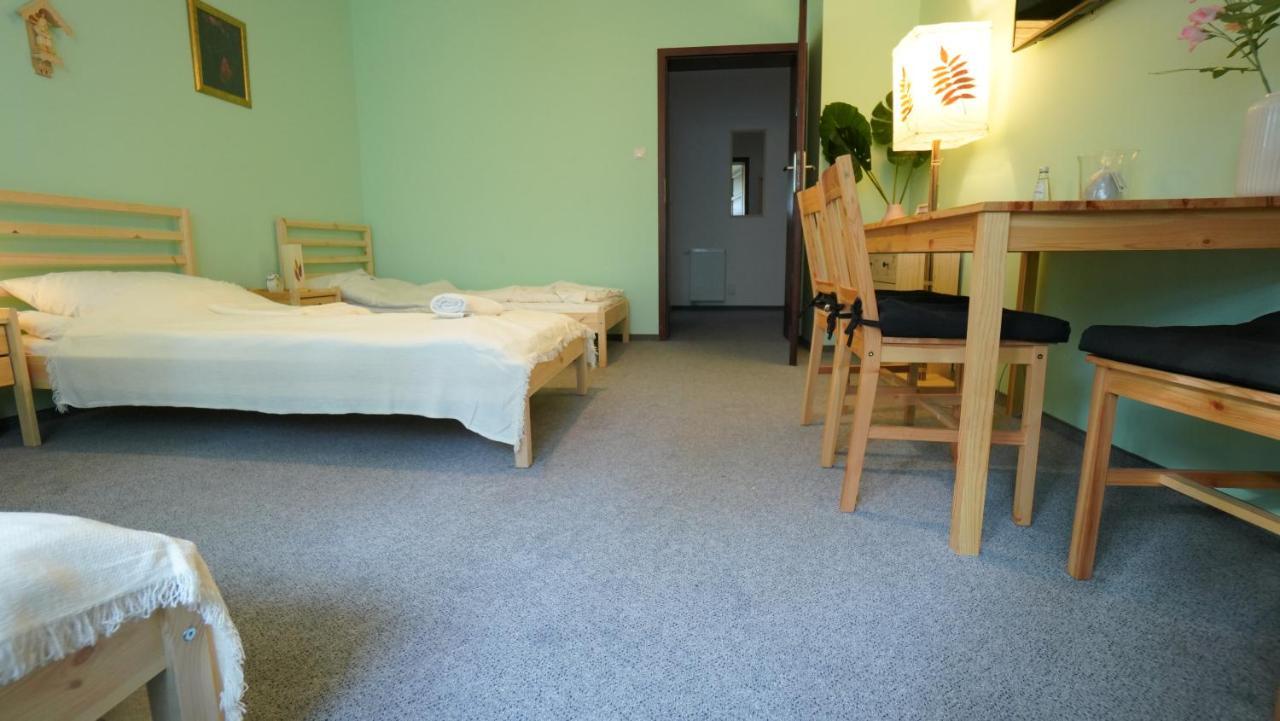 Mcew Studnia Bed and Breakfast Płock Buitenkant foto